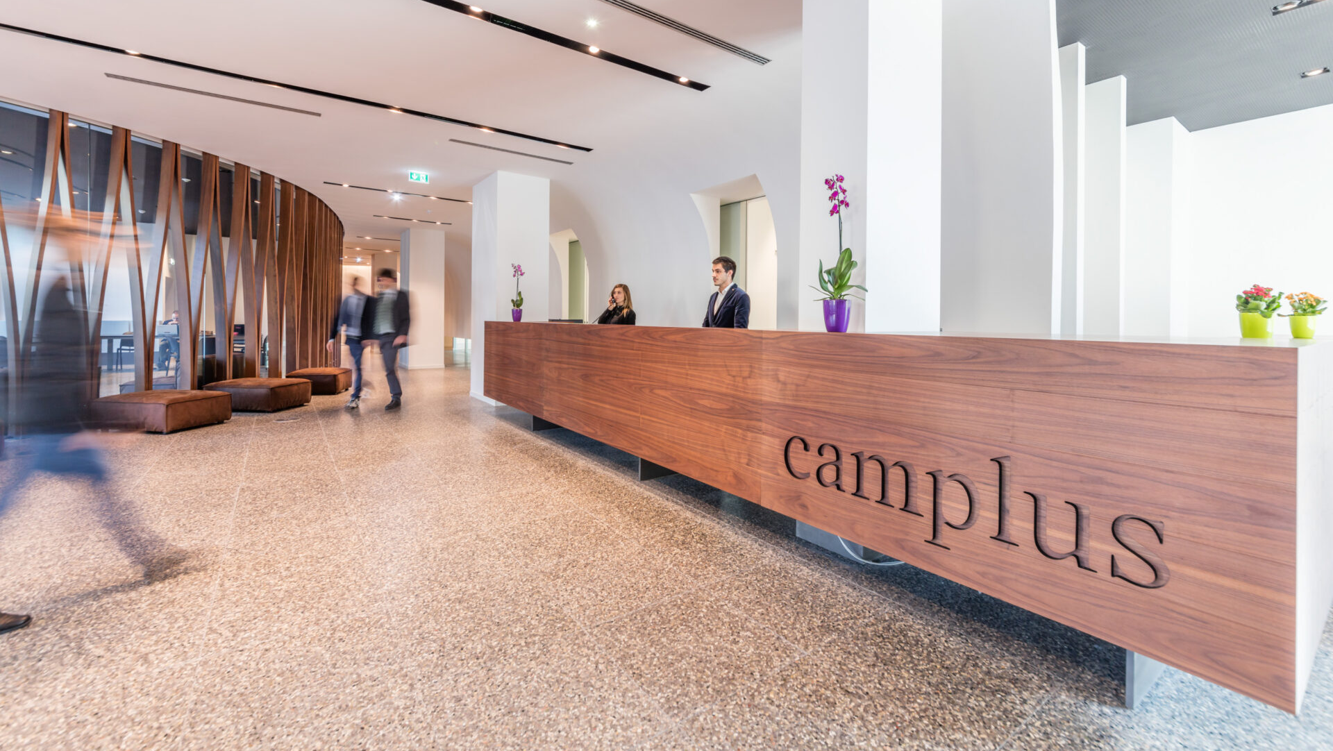 Camplus-Desk